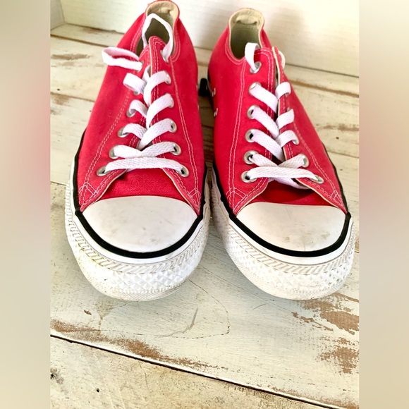 Converse All Star Dark Pink Low-Top Sneakers - Unisex women’s sz 10 men’s 8 EUC - Picture 5 of 13
